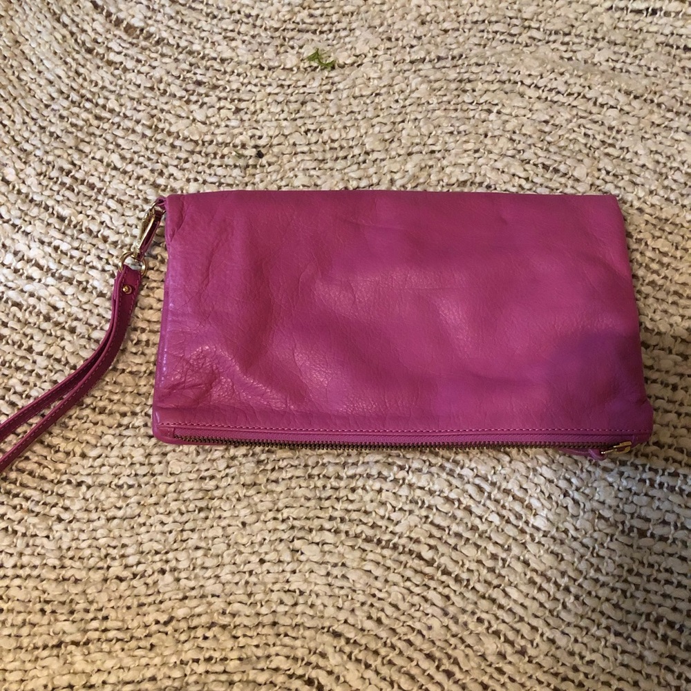 Alberta di Canio clutch